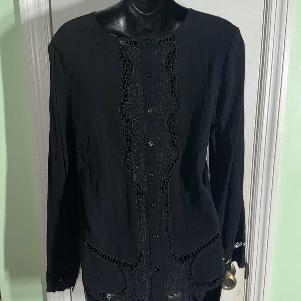 Monteau Black Semi Sheer Embroidered Cut Out Long Sleeve Boho Gypsy Top Size Med - Picture 8 of 13